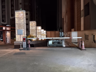 imAI dual-zone boom barrier system at Sree Daksha Hreeva for basement and ground floor parking regulation in Coimbatore
