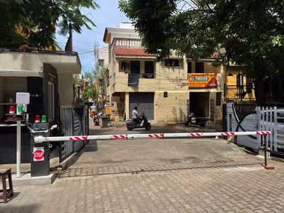 imAI multi-gate ANPR and RFID boom barrier system at Sunshine Apartments, Chennai